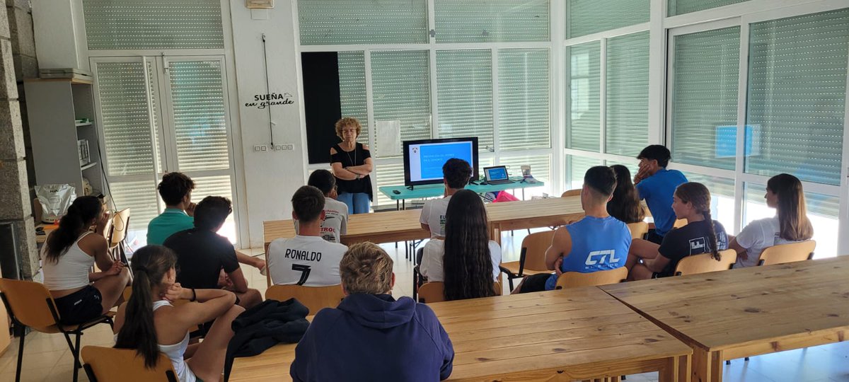 CELAD (@celad_esp) on Twitter photo Para cerrar julio remando en la buena dirección:
📚  Estuvimos en Castrelo de Miño con el Equipo Nacional Juvenil de Remo Olímpico, hablando de prevención del dopaje y juego limpio. 
Futuro, compromiso y valores sobre el agua 🚣♀️🇪🇸
#PrevenciónDopaje #DeporteLimpio Para cerrar julio remando en la buena dirección:
📚  Estuvimos en Castrelo de Miño con el Equipo Nacional Juvenil de Remo Olímpico, hablando de prevención del dopaje y juego limpio. 
Futuro, compromiso y valores sobre el agua 🚣♀️🇪🇸
#PrevenciónDopaje #DeporteLimpio