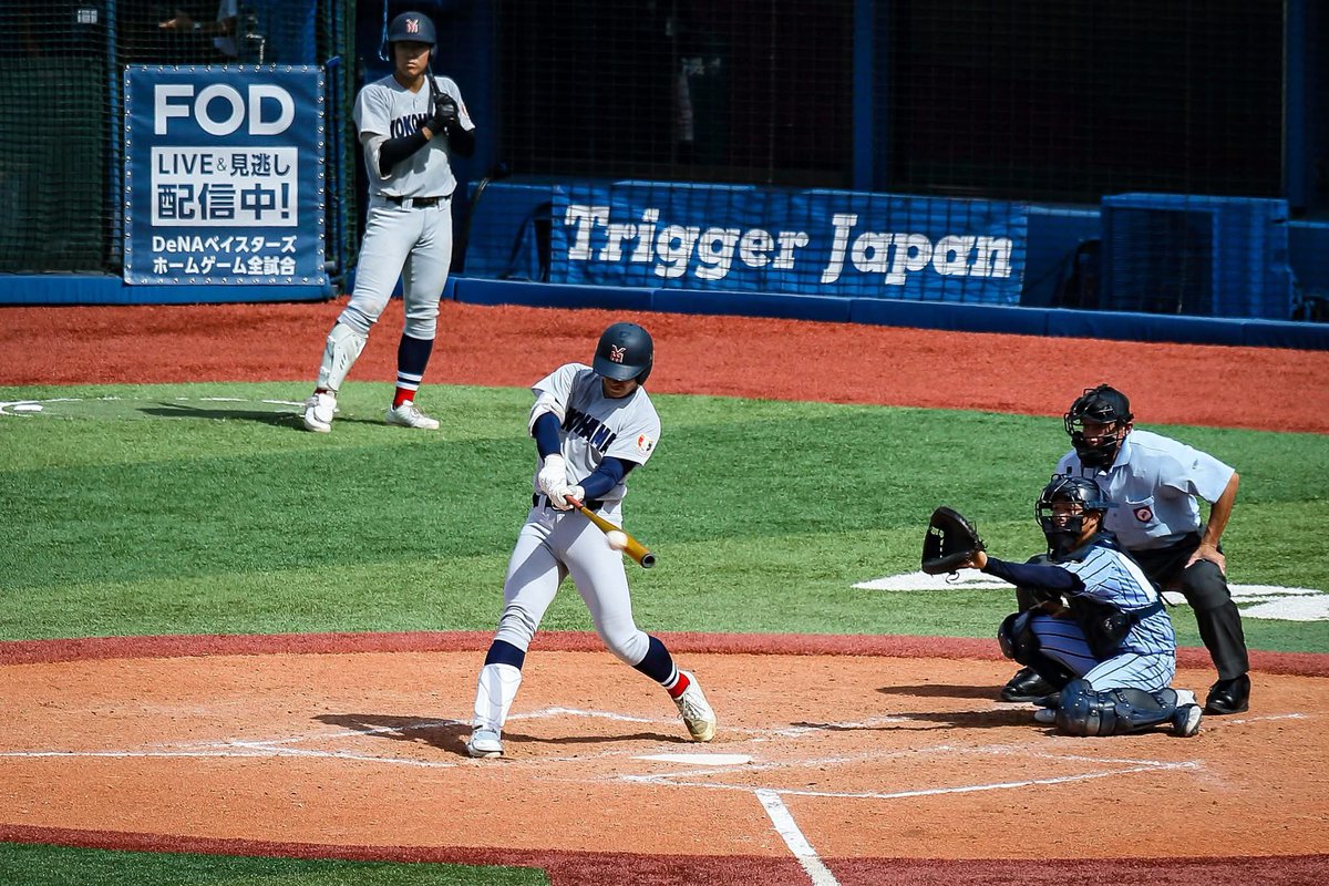 OfficePao's tweet photo. 横浜高校
奥村頼人選手
2点本塁打の1スイング

#横浜高校 #高校野球神奈川大会 https://t.co/6hM8kQQuH2