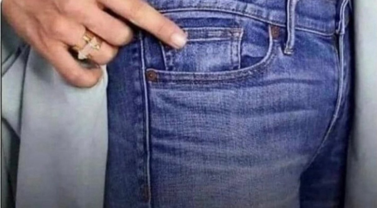 goatdsalmon's tweet image. Very few people know this but the tiny pocket on your jeans is for your offchain salary after inflation and taxes.
Salary Coin fixes this.