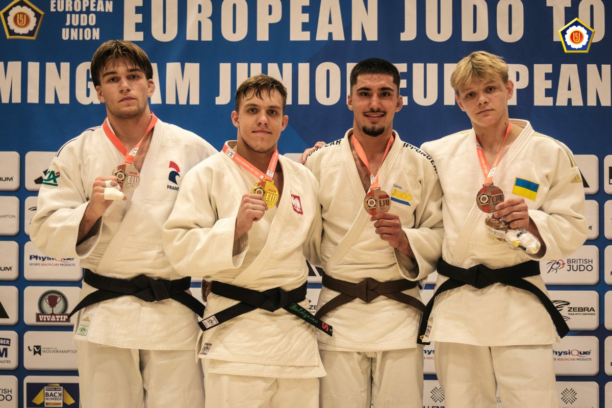 Kapitalnie wypadli dżudoka i dżudoczki Czarnych Bytom w Birmingham👏 W Pucharze Europy Juniorów wystartowało trzech naszych zawodników i wszyscy zdobyli medale🏆
bytom.pl/aktualnosci/in…