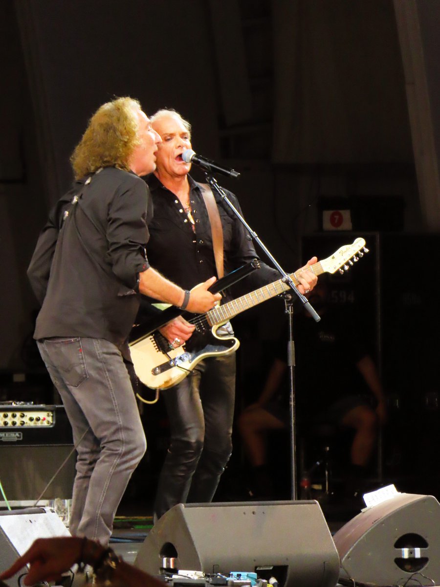 AlanToddWHS's tweet image. Just got back from Rick Springfield's I Want My '80s concert at the Hollywood Bowl. In addition to Rick, it also featured Wang Chung, John Waite, and Paul Young. More pics and videos to follow.
@rickspringfield @WangChungMusic #livemusic #concert #concerts