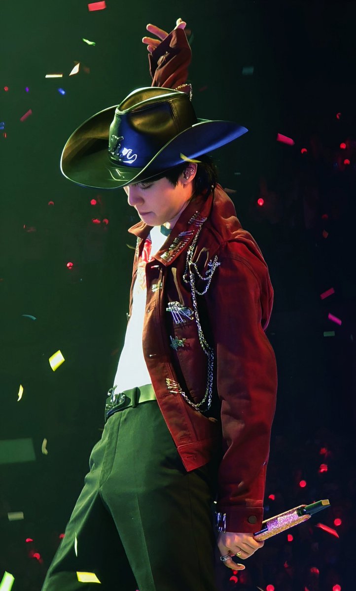 _rockstarjin's tweet image. 