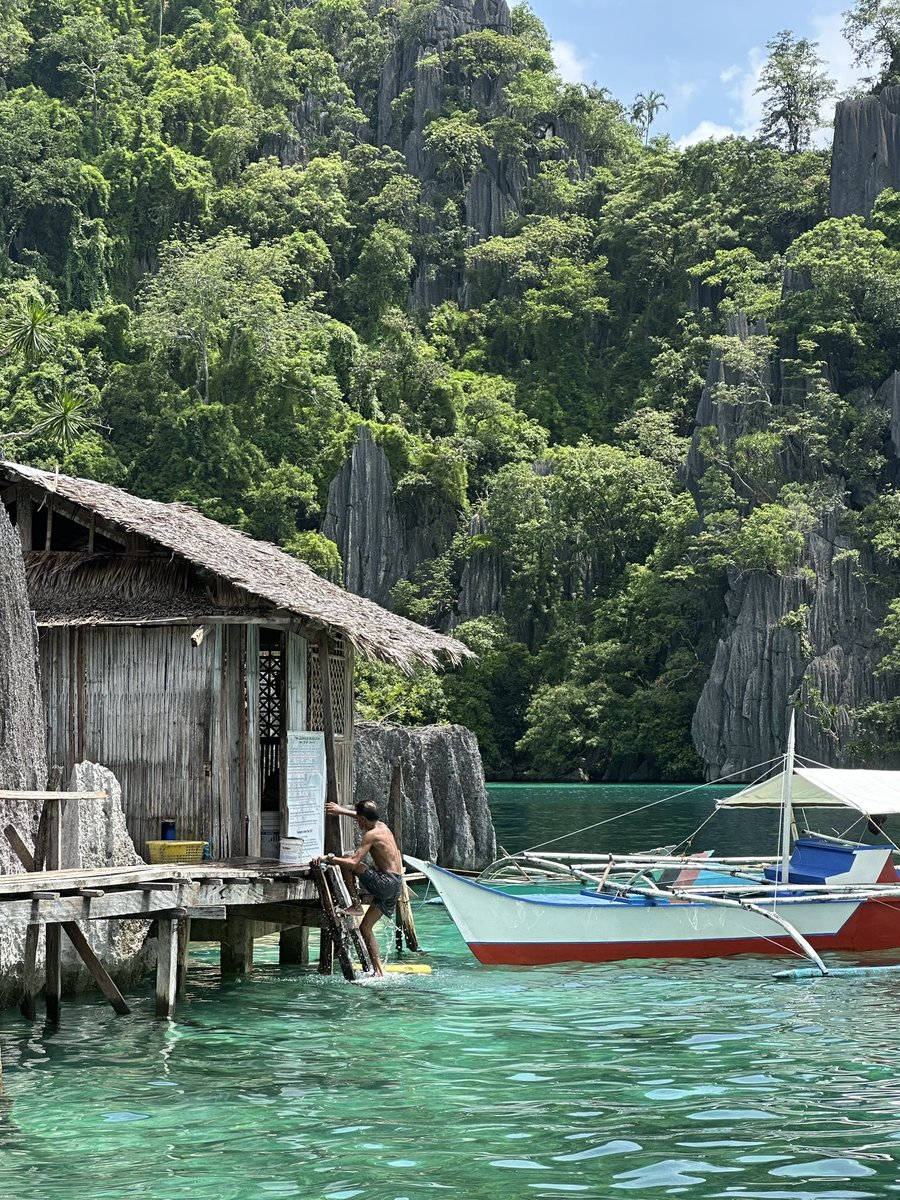 gm, touching spf and water