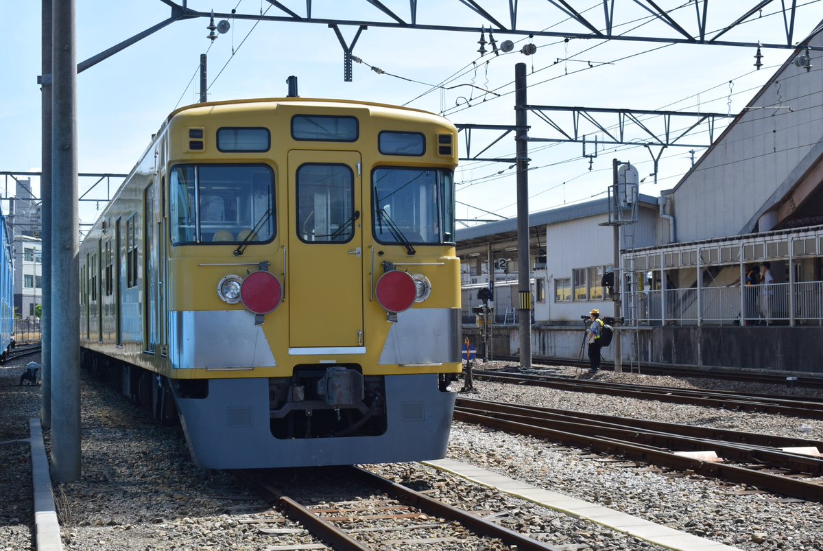 本日、西武鉄道より2000系車両2編成がやってきました❗️
今回の2000系車両は昨年やってきたものと異なり、初期タイプデザインの車両です😊
これから近江鉄道仕様に改造していきますよ💪
デビューお楽しみに♪

#甲種輸送 #近江鉄道