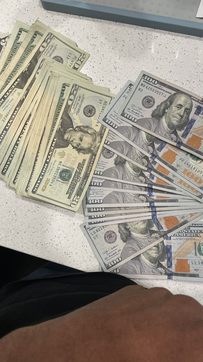 ffeslime's tweet image. What's happening? Nun just made some new 💲now its time for some rest 🤧