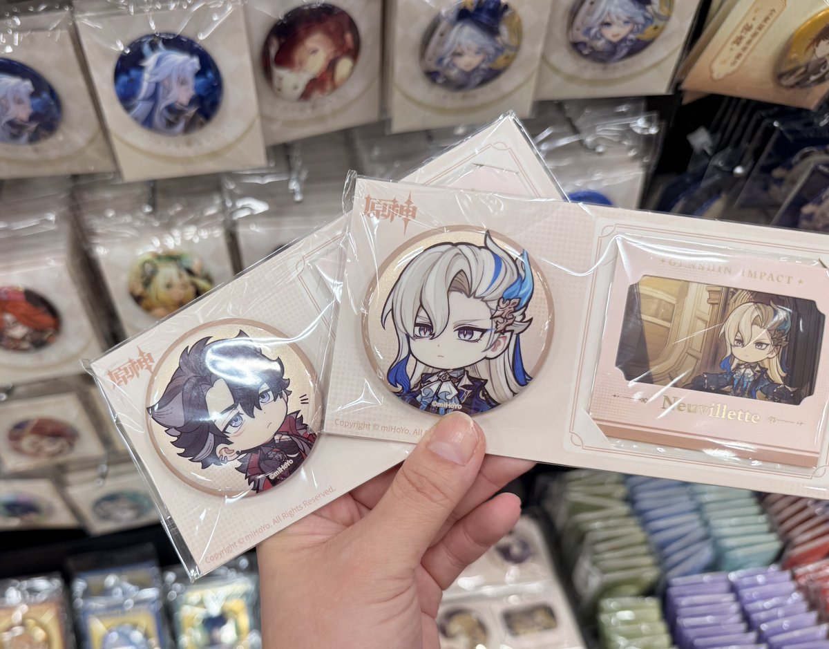 ms_dainichi's tweet image. 【コミLab.】
原神 新入荷商品のご紹介📢
✨アクリルストラップ キィニチ・シトラリ
✨ナタシリーズ缶バッジ イアンサ・ヴァレサ
✨清潔!大作戦 缶バッジ&クリアカードセット リオセスリ・ヌヴィレット
✨色紙 放浪者「六処解悟、諸相空無」・フリーナ「罪人の円舞曲Bタイプ」…