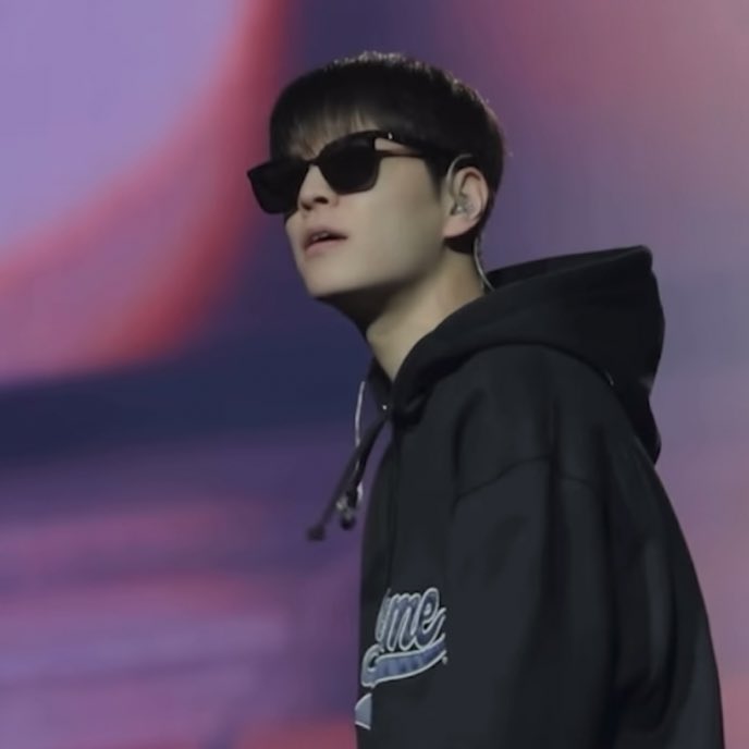 bbuggu_ming2's tweet image. 😎🐶