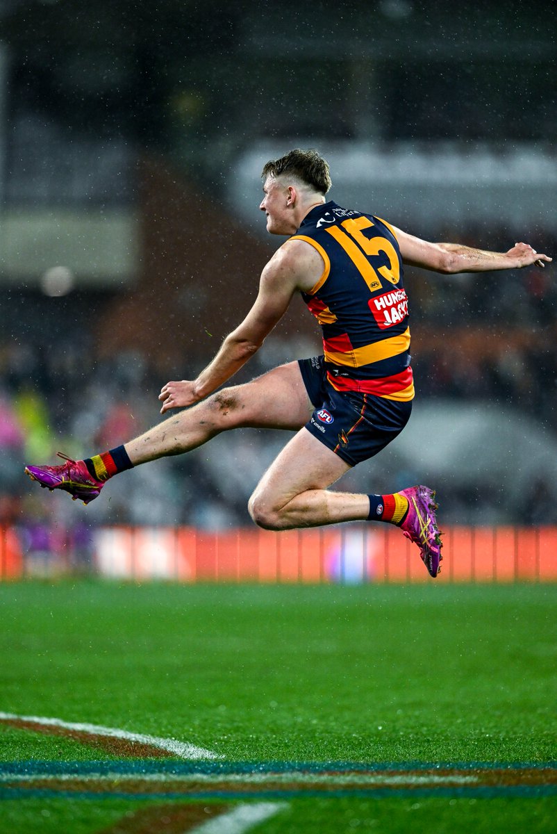 COMING UP from 6pm with Blighty &amp; Wilds.

🐦 <a href="/Adelaide_FC/">Adelaide Crows</a>'s Brayden Cook
🔝 Blighty's Top 7
🏉 Weekend review
📞 Calls 1300 736 736 📲 Texts 0427 154 166 
🎧 Listen via Cruise 1323am, 1629am, the SEN app, or sen.com.au/auto-listen?sa