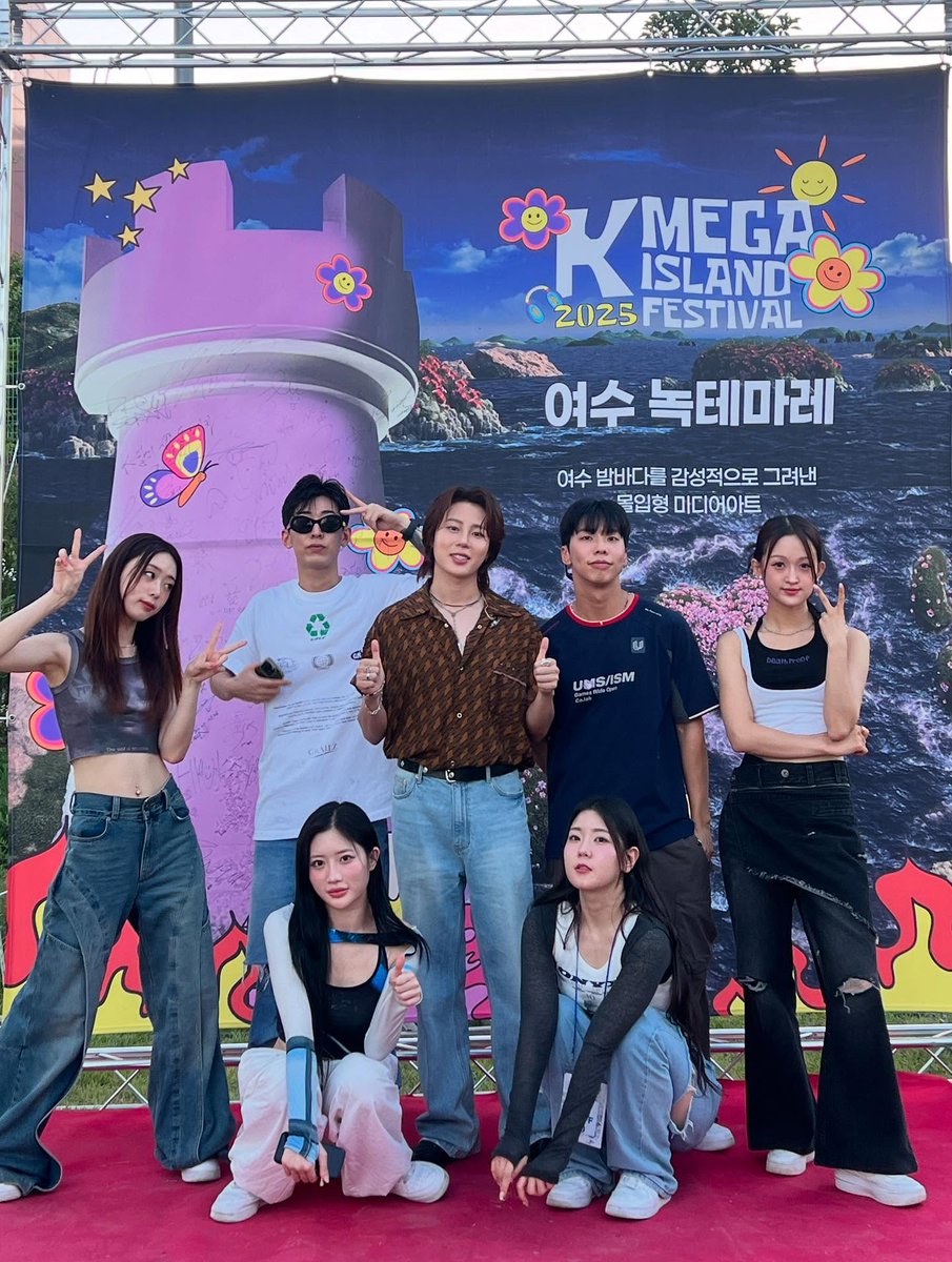 jinywoon322's tweet image. 댄서님 인별
instagram.com/p/DMpJ9Z7yGHt/…
#하성운