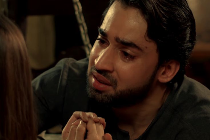 myself_imomo's tweet image. O Rangreza woh pehla moment tha jab maine Qasim ko dekha aur usi waqt main Bilal ki fan bann gayi. Qasim sirf aik kirdar nahi tha, woh jazba tha, Uski khamoshi, uski aankhon ka dard, uska mohabbat bhara sabr... uska har lamha mere dil ke bohot qareeb hai #BilalAbbasKhan