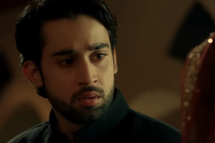 myself_imomo's tweet image. O Rangreza woh pehla moment tha jab maine Qasim ko dekha aur usi waqt main Bilal ki fan bann gayi. Qasim sirf aik kirdar nahi tha, woh jazba tha, Uski khamoshi, uski aankhon ka dard, uska mohabbat bhara sabr... uska har lamha mere dil ke bohot qareeb hai #BilalAbbasKhan