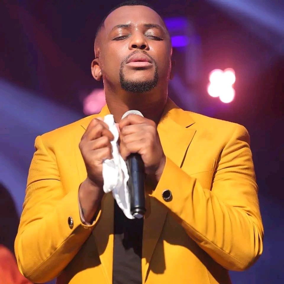 dailysunsa's tweet photo. Gospel star receives death threats over gig
#LusandaBeja #DeathThreats #GospelSinger
https://t.co/ntyomBi0Zu https://t.co/VGe9aIMltE