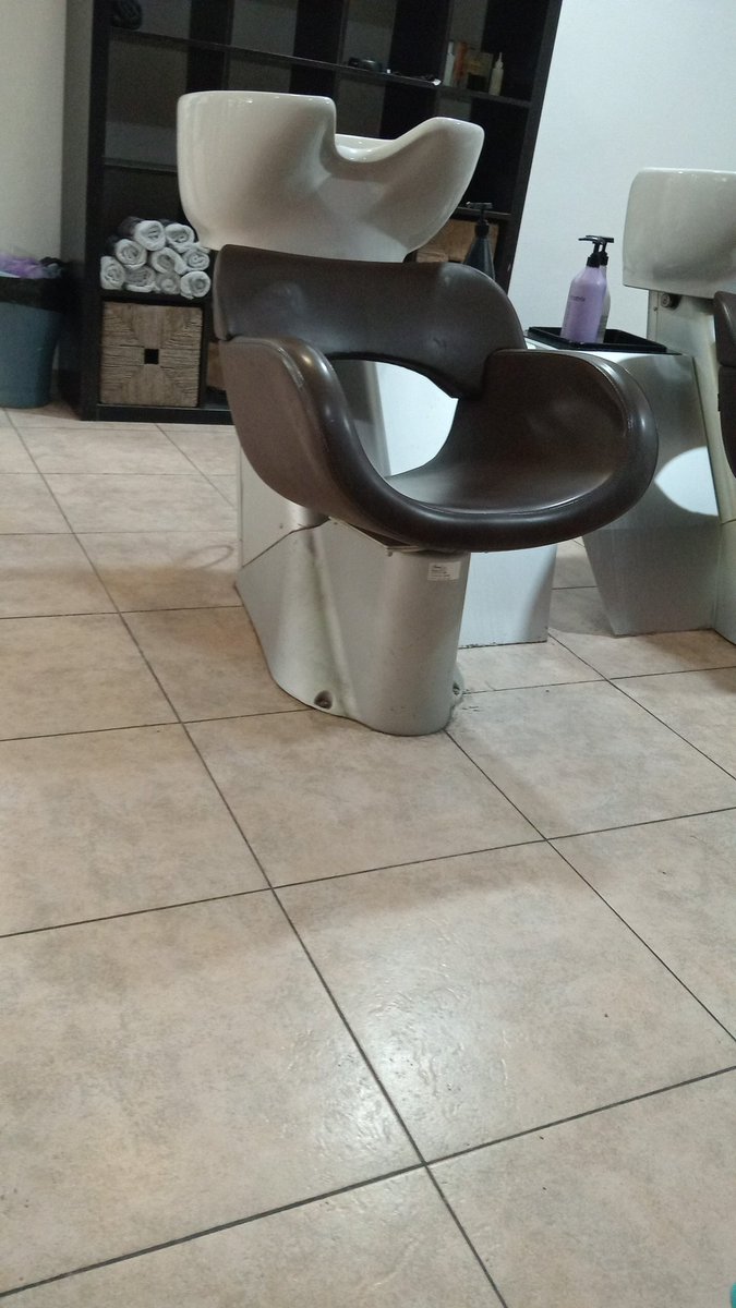 I'M READY TO DYE MY HAIR RED BECAUSE RED ALBUM IS ALWAYS A CELEBRATION