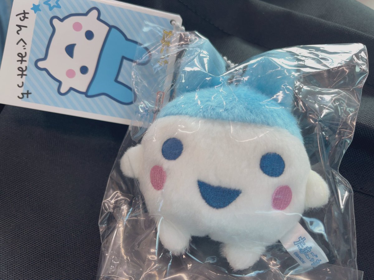 piopio_PIKA's tweet image. かわいい子いたらおむかえしよーっておもてた、やんぐみみっちゃんゲトー🐇
原宿OSHI BASEでたまごっちパラダイス各色在庫ありましたょー🖐️