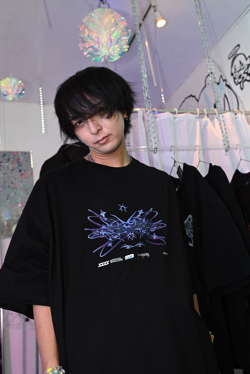 dakkotite's tweet image. 可愛いTシャツのモデルしたから見て❣️