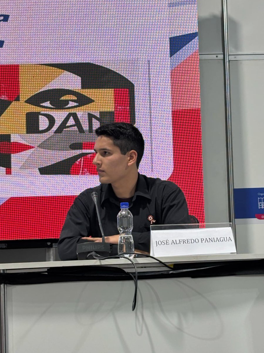 rebelwisdom0's tweet image. Satisfactoria experiencia en la Feria Internacional del Libro de Lima 2025. Agradezco a todos aquellos que nos dieron su más sincero respaldo. La labor cultural aún tiene mucho que entregar a Hispanoamérica. ¡Seguimos!