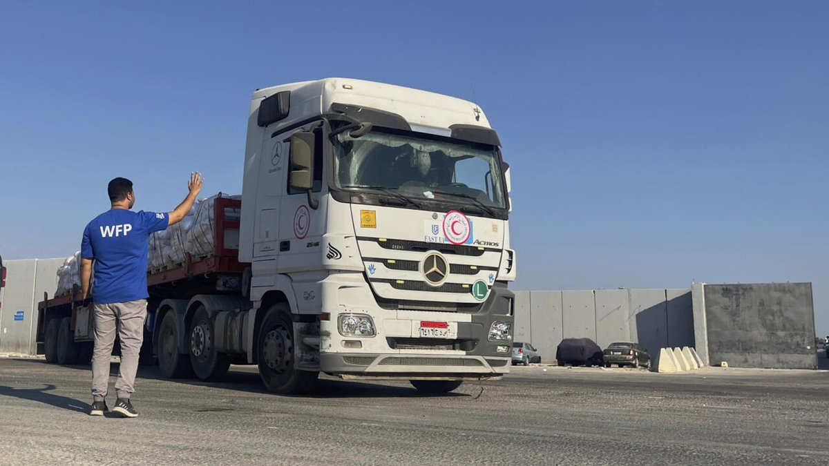 RFI_Es's tweet image. La población israelí cuestiona la pausa &apos;táctica&apos; para la entrada de ayuda en Gaza rfi.my/BsYA.x