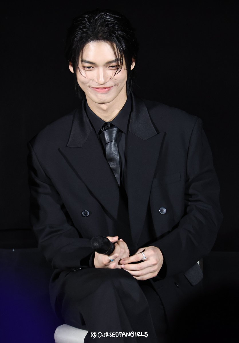 CURSEDFANGIRLS's tweet image. Cutie pie~🤏🏻

#EnigmaBlackStageEP1 #winmetawin