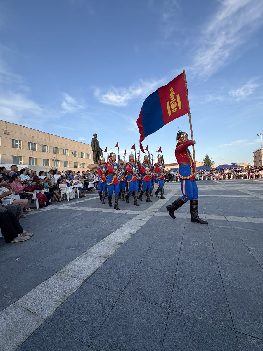 Увс аймгийн түүхт зуун жилийн ойн баярын мэнд хүргэе! 🇲🇳❤️🫶