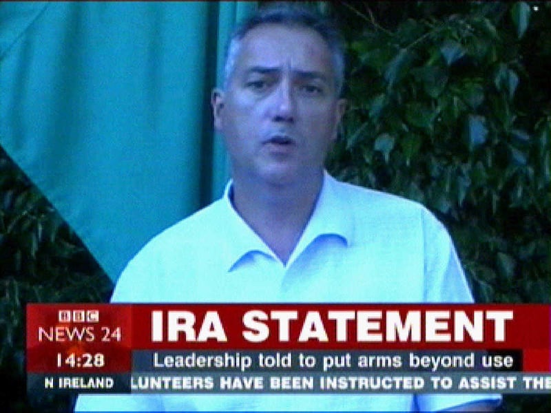 DAVID MCMANUS 🇮🇪 (@mcmanusdavid) on Twitter photo At 4PM #OnThisDay 2005, Provisional IRA read a Statement of Surrender to British Crown Forces. The British Army are still in the Six Counties today.
<a href="/GerryAdamsSF/">Gerry Adams</a> we know British civil servants in London wrote your speeches. Did they write this one as well? At 4PM #OnThisDay 2005, Provisional IRA read a Statement of Surrender to British Crown Forces. The British Army are still in the Six Counties today.
<a href="/GerryAdamsSF/">Gerry Adams</a> we know British civil servants in London wrote your speeches. Did they write this one as well?