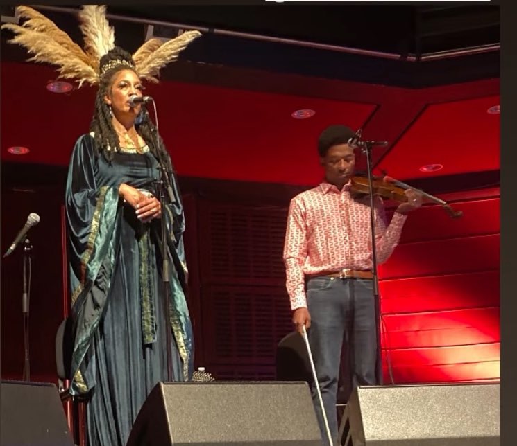 angelcakepie's tweet image. Huge thanks to the team at @bbcproms &amp;amp; @glasshouseicm - we had an amazing time! Hugest thanks to these wonderful musicians &amp;amp; lovely humans - an honour to play with you @gelizarvwt @AlicksRex @MattQuinnMusic @clarkecamilleri Hamilton Gross Listen here: bbc.co.uk/programmes/m00…