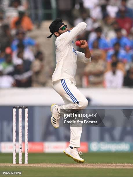 talksports45's tweet image. How does one rate Jadeja the all rounder in test cricket ? So if we go by numbers, Jadeja at present has the best batting average in the 3000+ runs and 300+ wickets club, with 37.86. Bowling average currently is 25.06, better than majority of that elite club.
Stark similarities…
