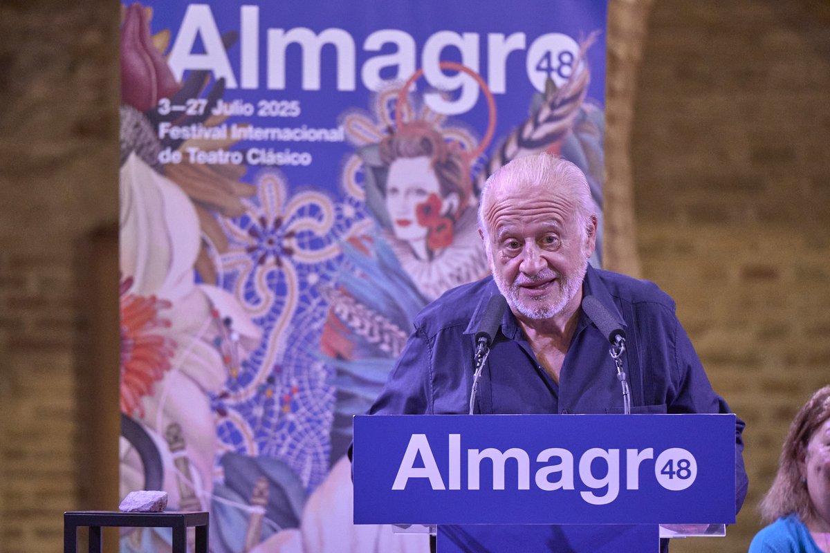 ugt_ensenanza's tweet image. Repasamos en imágenes la entrega en Almagro del Premio Lorenzo Luzuriaga que concede UGT Servicios Públicos al actor Juan Echanove.