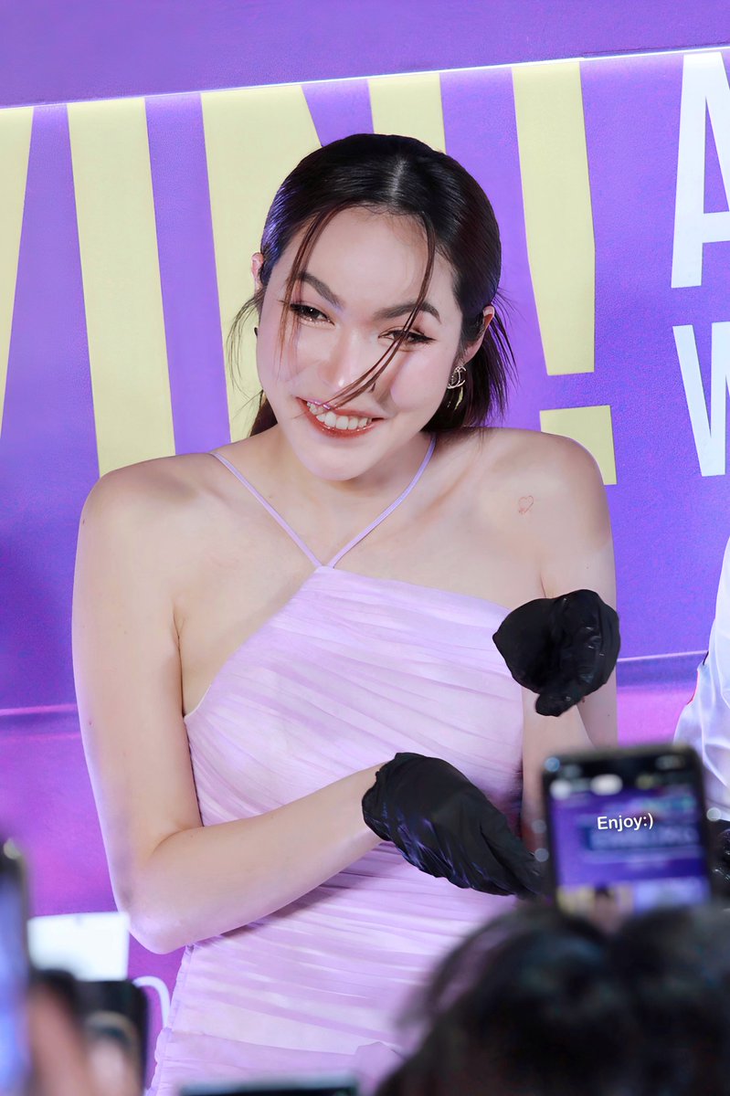enjoy______joy's tweet image. ทะเล้นจริงงง

#ชาล็อตออสติน
#CharlotteAustin
@itscharlotty