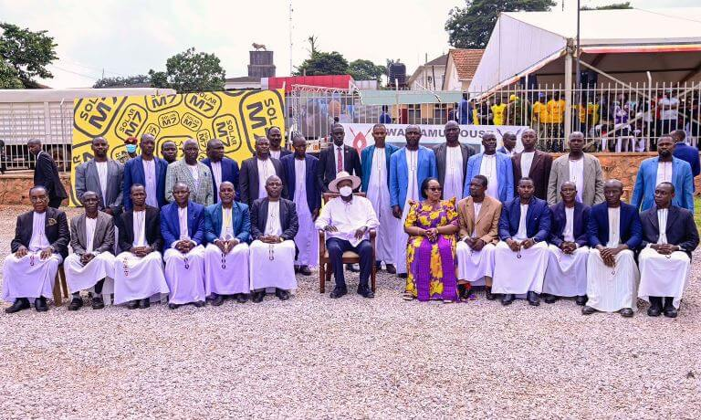 Katrina__Sim's tweet image. Social leadership is not about loud speeches—it’s about quiet consistency. President Yoweri Museveni exemplifies this.
#WhyUgStillNeedsM7 #WhyUgDecidedM7