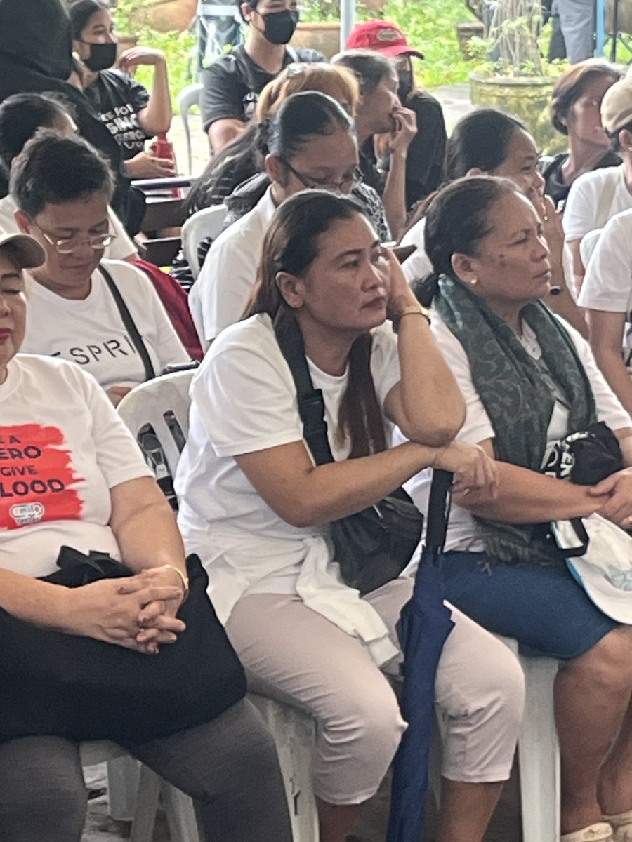 verafiles's tweet image. #SONA2025: Ahead of President Ferdinand Marcos Jr.’s fourth State of the Nation Address before a joint session of Congress at Batasan Pambansa on Monday, families of the missing sabungeros (cockfight enthusiasts) join the anti-SONA protests in Quezon City.
Photos by Bullit…