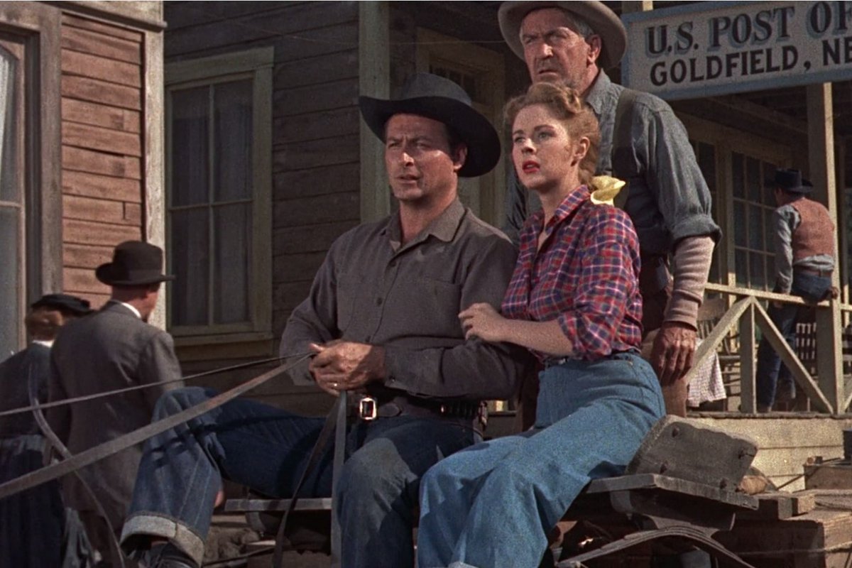 Podcast | Dos westerns de la Universal. Miguel Muñoz Garnica, José Luis Forte y Lourdes Esqueda debaten sobre las desconocidas «Ambición maldita» (The Yellow Mountain, 1954) y «El último sol» (Star in the Dust, 1956): elantepenultimomohicano.com/2025/07/podcas…