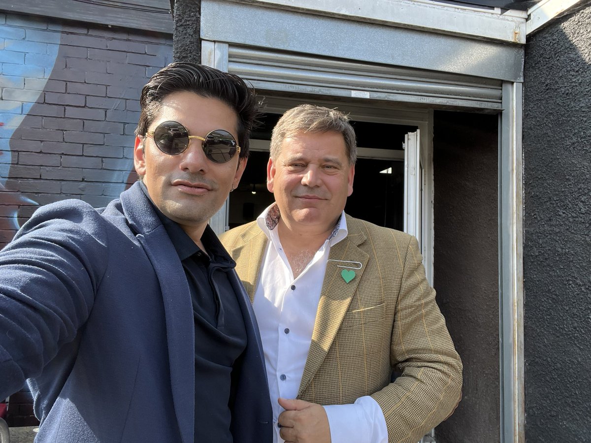 SirshoaibS's tweet image. It was a real pleasure meeting @ABridgen at the Voice of Wales Q&A event. A brilliant evening filled with honest conversation and bold voices standing up for truth.