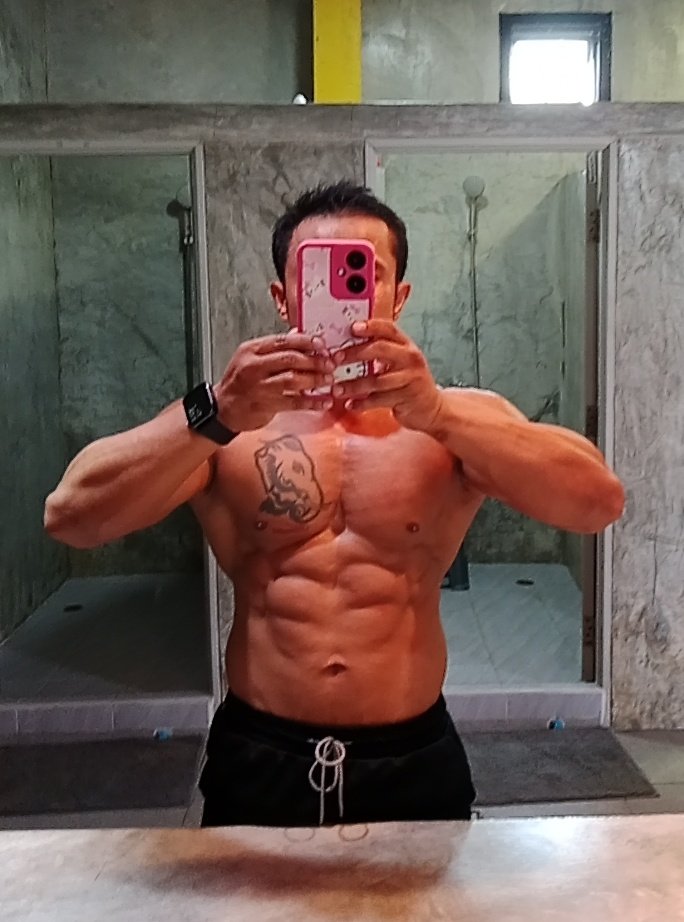 GYM1609's tweet photo. รังสิต สะกิดได้ https://t.co/hBTibqrHLM