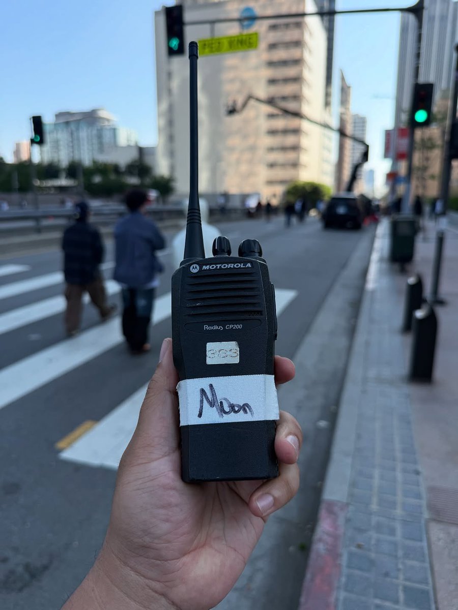 MYANTON_TH's tweet image. Instagram moon lee update 250728
💭 เด็กๆ ส่งอัลบั้มพร้อมลายเซ็นให้คุณ moon lee (performance director เพลง fly up) ค่ะ 🫶
“บินขึ้นไปกับ @.riize_official พี่คับ ... พี่แอนตันคับ คือว่าพี่อ่านลายมือนายไม่ออก....”
🐶💬 ถึง พี่มุน !! ♡
พวกเราสนุกมากๆ ฮะที่ได้ร่วมงานกับพี่และพี่ๆ…