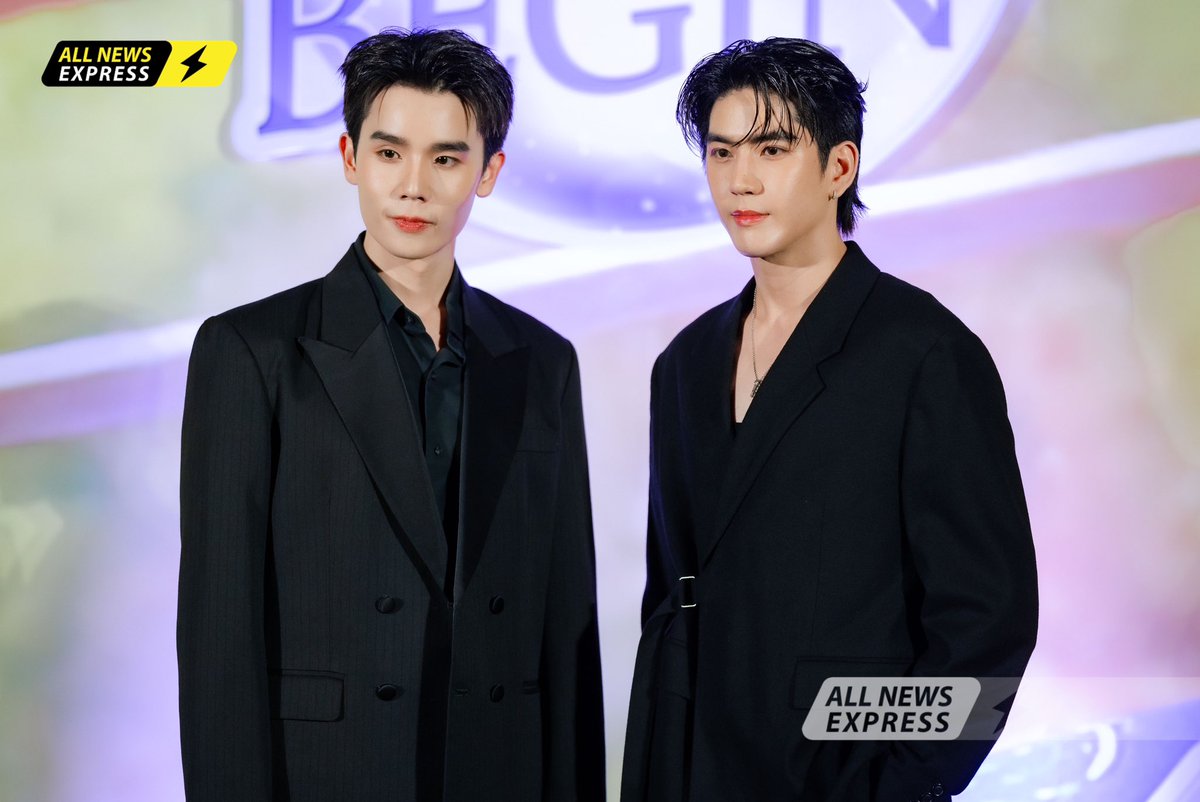 ALLNewsEXPRESS1's tweet image. “จิมมี่ - ซี” “ ร่วมชมซีรีส์ #MyMagicProphecyEP1 กับแฟนๆในงาน "ทำนายทายทัพ Let The Magic Begin" 🔮
#jimmysea #จิมมี่ซี
#jimmyyjp #sea_tawinan
#MyMagicProphecy #ทํานายทายทัพ