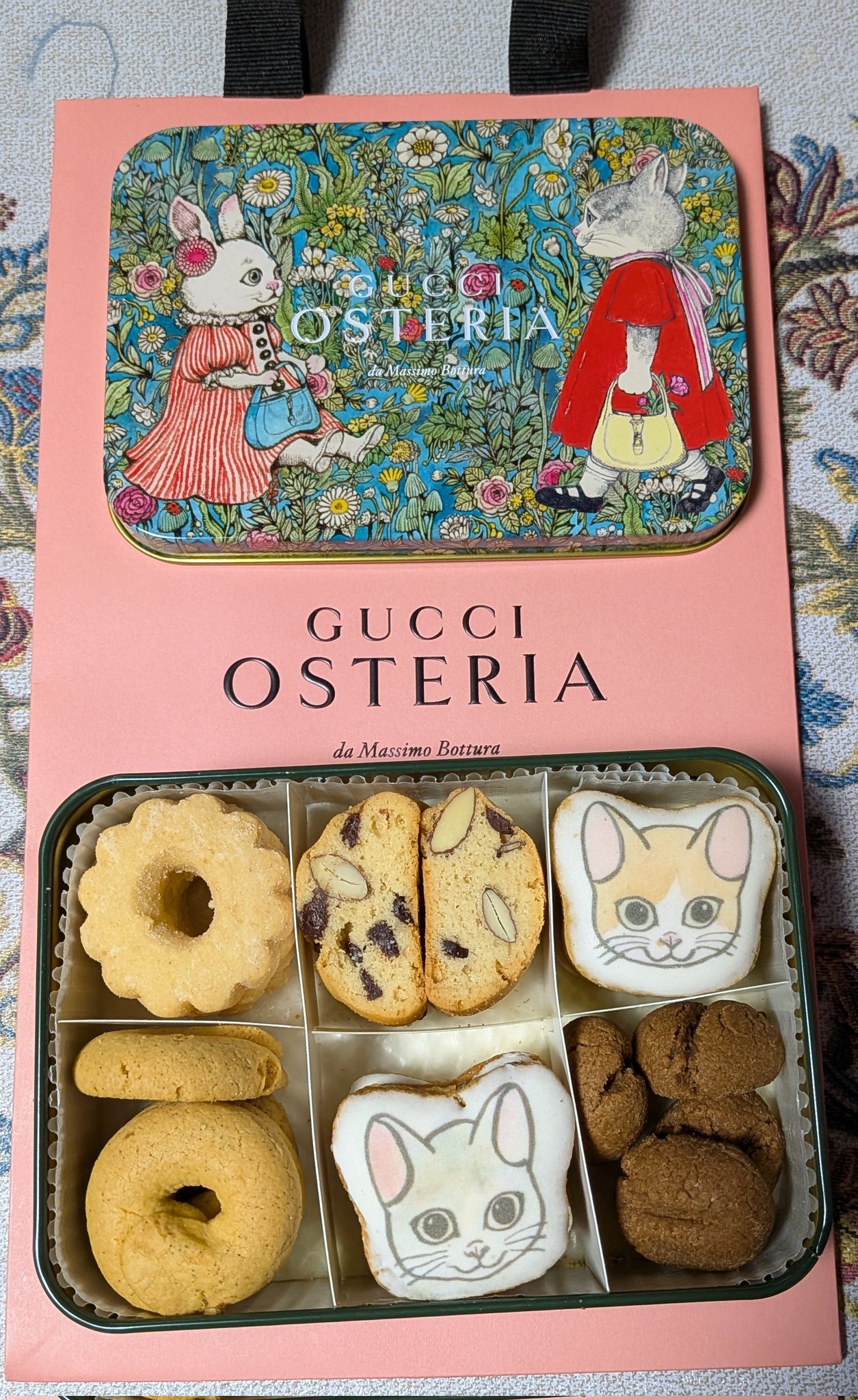 グッチ✖️ヒグチユウコ☆クッキー缶 GUCCI×ヒグチユウコ クッキーセレクション「A trip to Italy