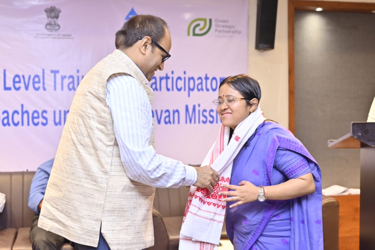 UNOPS India (@unops_india) on Twitter photo Day 1 of the 2-day Assam State Level Training on Participatory Approaches is in full swing in Guwahati!
We're excited to see over 70 participants from all 35 districts of Assam. <a href="/jaljeevan_/">Jal Jeevan Mission I #6YearsOfJalJeevanMission</a> <a href="/JJM_Kamrup/">JalJeevanMission, Kamrup, Assam</a> <a href="/CMOfficeAssam/">Chief Minister Assam</a> <a href="/mygovassam/">MyGov Assam</a> <a href="/PIB_Guwahati/">PIB in Assam</a> <a href="/UNinIndia/">United Nations in India</a> <a href="/DenmarkinIndia/">Rasmus Abildgaard Kristensen</a> <a href="/CRPaatil/">C R Paatil</a> Day 1 of the 2-day Assam State Level Training on Participatory Approaches is in full swing in Guwahati!
We're excited to see over 70 participants from all 35 districts of Assam. <a href="/jaljeevan_/">Jal Jeevan Mission I #6YearsOfJalJeevanMission</a> <a href="/JJM_Kamrup/">JalJeevanMission, Kamrup, Assam</a> <a href="/CMOfficeAssam/">Chief Minister Assam</a> <a href="/mygovassam/">MyGov Assam</a> <a href="/PIB_Guwahati/">PIB in Assam</a> <a href="/UNinIndia/">United Nations in India</a> <a href="/DenmarkinIndia/">Rasmus Abildgaard Kristensen</a> <a href="/CRPaatil/">C R Paatil</a>