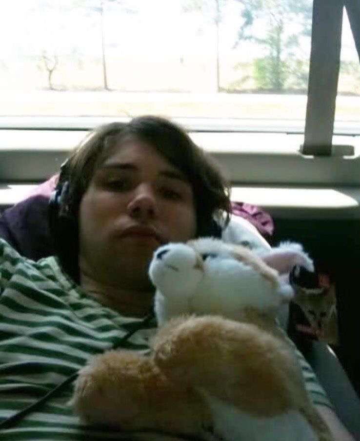 brains0fvegas's tweet image. he looks 12 here
