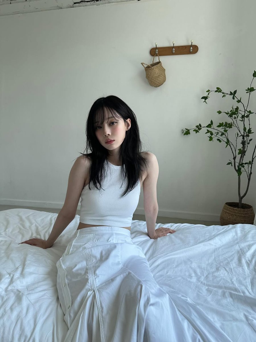 bluufuyu's tweet image. 🛐🤍WIFE me please 💍🧎‍♀️