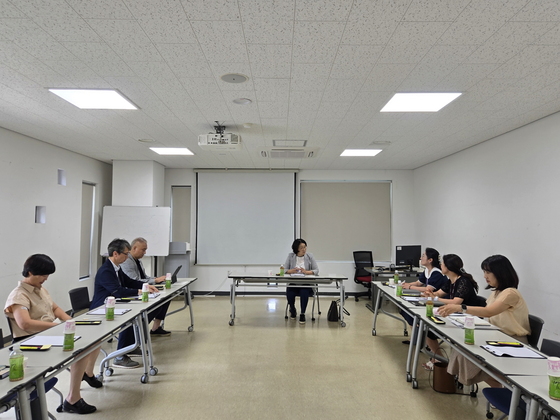 todaykin2021's tweet image. [경기도의회] 신미숙 의원, 다문화교육 확대 위한 첫 실무 간담회 개최
#경기도의회 #신미숙의원 #다문화교육 #중도입국청소년 #이중언어교육 #경기도교육청 #화성특례시 #교육정책간담회 #교육복지 #의회정책지원
todaykin.com/14053