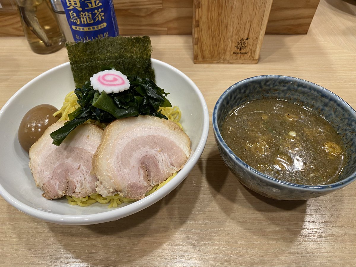Airwind0320's tweet image. 2025/07/27 自家製麺麺や六等星
濃いつけそば
好みのスープ😍つけそば歓喜❣️
美味しかったです🤤ごちそうさまでした🤤また伺います🤤
昨日の載せ忘れ😂