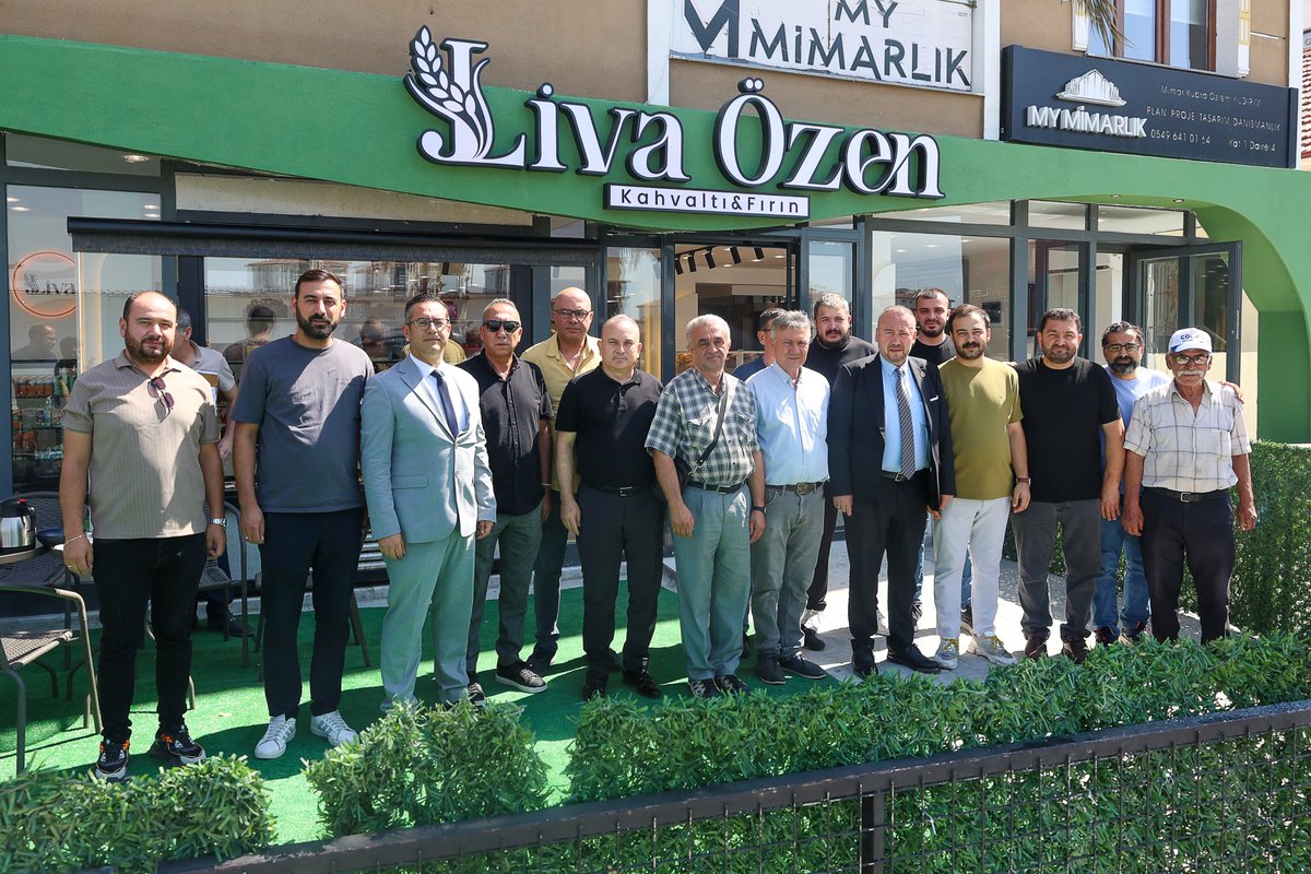usakbld's tweet image. 📍Liva Özen Pastanesi Ziyareti 🍰☕

Belediye Başkanımız Sayın Özkan Yalım ve Yönetim Ekibi; belediye binamız karşısında hizmete açılan Liva Özen Pastanesi’ni ziyaret ederek işletme sahibi ve çalışanlara hayırlı olsun dileklerini iletti.

Ziyaret sırasında vatandaşlarla da sohbet…