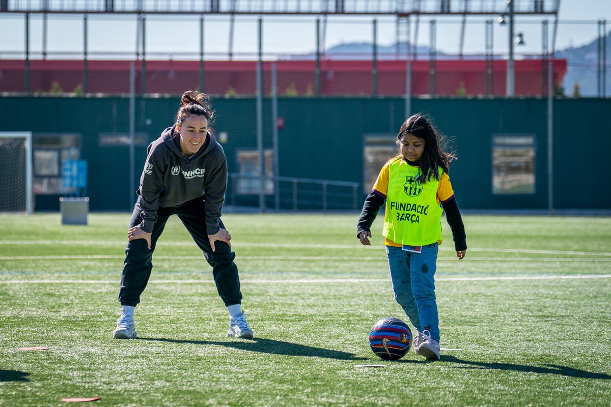UK for UNHCR (@unrefugeesuk) on Twitter photo What a fearless, emotional #WEURO2025 final. <a href="/LucyBronze/">Lucy Bronze MBE</a> you played with heart and purpose. On the pitch and through your work with <a href="/Refugees/">UNHCR, the UN Refugee Agency</a>, you've shown how football can be a force for change. 💙📷⚽#Finalissima What a fearless, emotional #WEURO2025 final. <a href="/LucyBronze/">Lucy Bronze MBE</a> you played with heart and purpose. On the pitch and through your work with <a href="/Refugees/">UNHCR, the UN Refugee Agency</a>, you've shown how football can be a force for change. 💙📷⚽#Finalissima