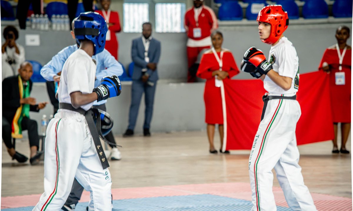 DidierBudimbu's tweet photo. Hier, j'ai eu l'immense honneur de clôturer le Championnat d'Afrique de Tang Soo Do à Kinshasa. C'est un succès retentissant qui confirme, la volonté et la capacité de la RDC à organiser des compétitions sportives internationales d’envergure. Une étape clé dans notre programme de développement sportif national. 
Bravo à tous les athlètes des 14 pays participants pour leur engagement et attitude exemplaire. Notre 2ème place est une performance remarquable et le signe de la progression constante de nos athlètes. Félicitations à Cris Tshilomba pour son combat spectaculaire mais également au Maroc vainqueur de la compétition, pour sa victoire bien méritée.