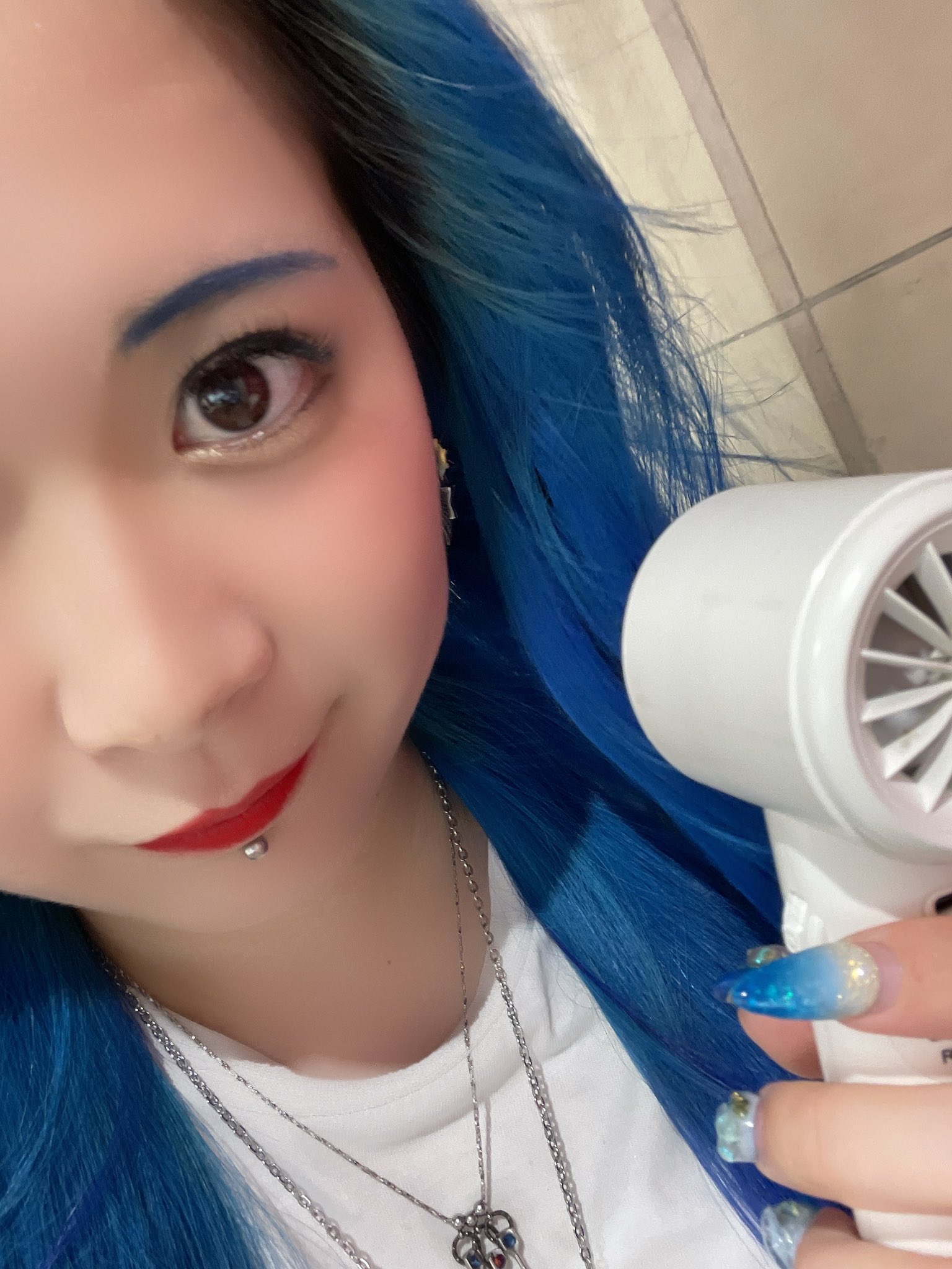 🍸五十嵐 蛍🧩Luciole発売中 on X: 