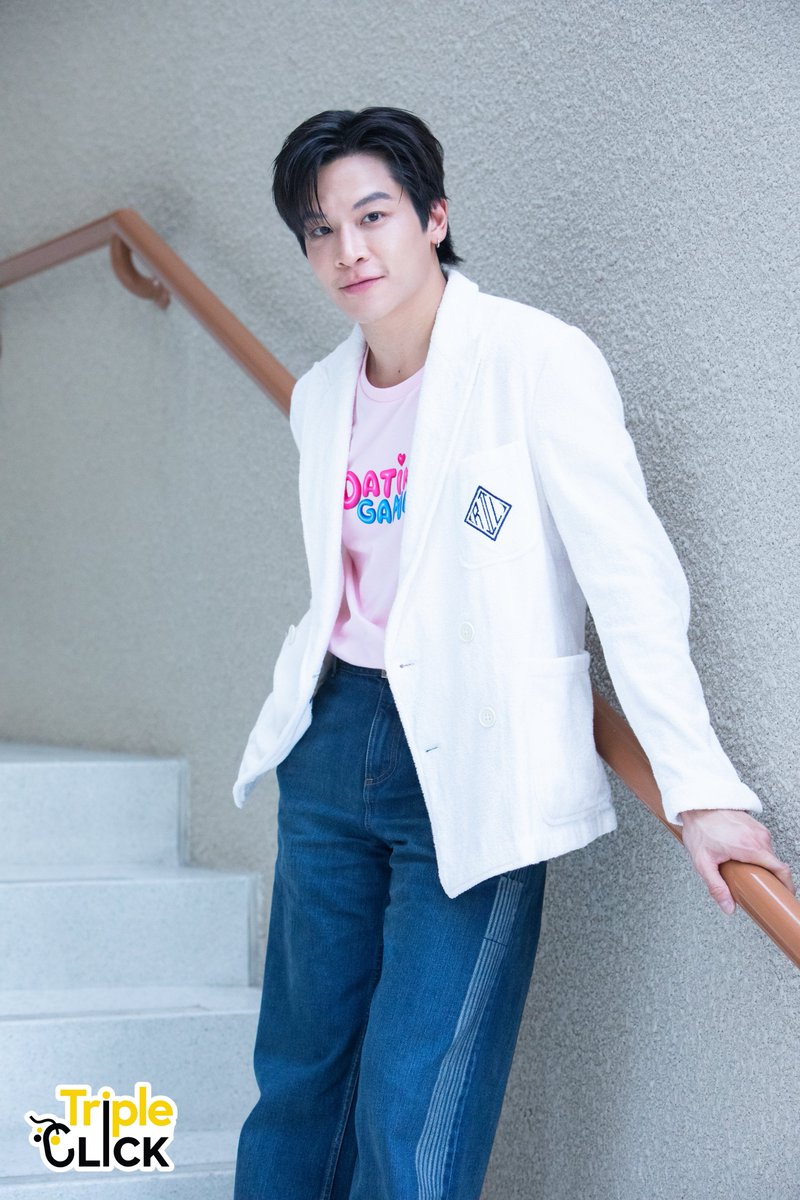 TripleclickTH's tweet image. [Pic] หนุ่ม มาร์ช จุฑาวุฒิ รับบท ฮิลล์ ในซีรีส์ #DatingGameเดทเกมนี้ต้องได้ใจนาย 

youtu.be/OeZlPE9dWWc?si…

#DatingGameTheSeries #DatingGameTH
#marchutavuth