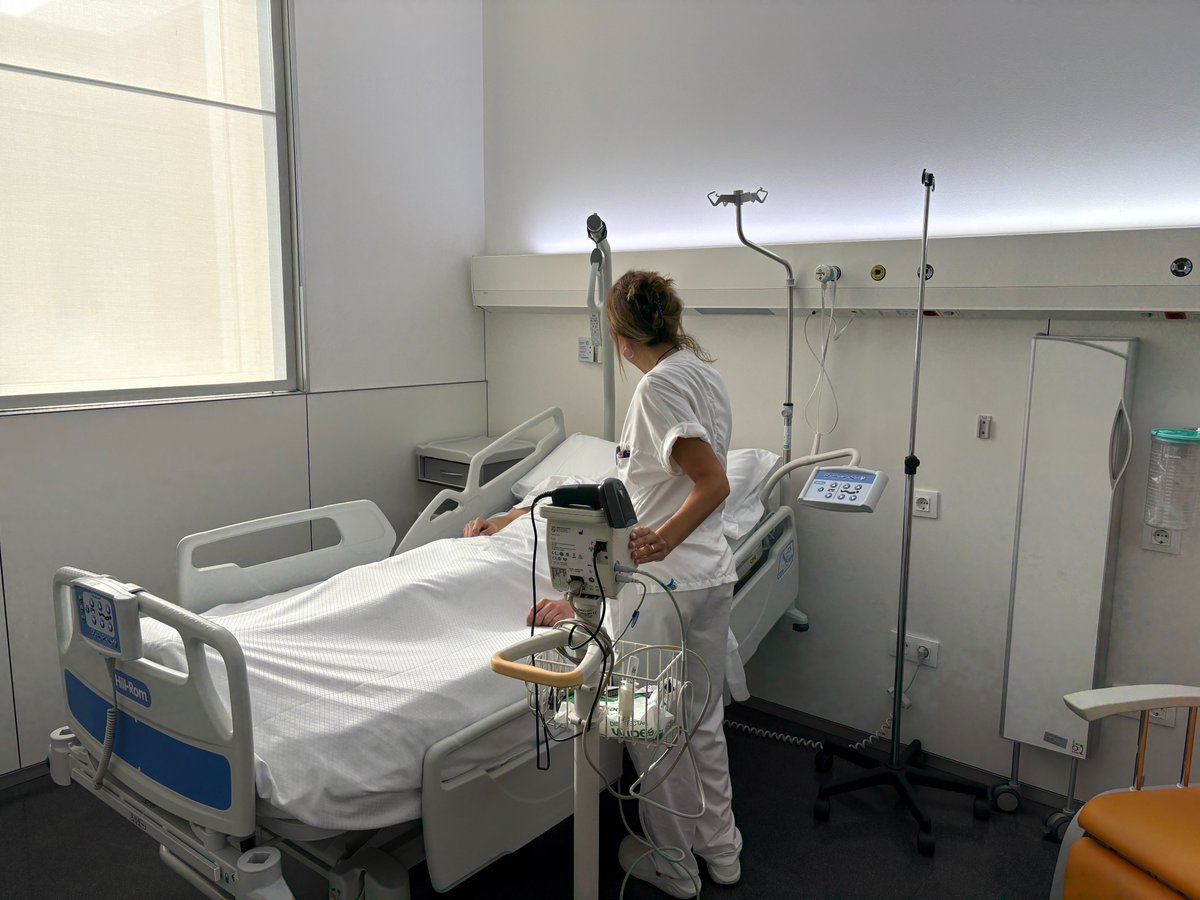 F. Hospital d'Olot (@hospiolot) on Twitter photo L’Hospital d’Olot i <a href="/ICO_oncologia/">Institut Català d'Oncologia</a> consoliden el model d’hospitalització en xarxa per a pacients oncològics
El nou protocol permet optimitzar els recursos i millorar el confort dels pacients amb càncer de la #Garrotxa
🔗lc.cx/Ar-vZ2 L’Hospital d’Olot i <a href="/ICO_oncologia/">Institut Català d'Oncologia</a> consoliden el model d’hospitalització en xarxa per a pacients oncològics
El nou protocol permet optimitzar els recursos i millorar el confort dels pacients amb càncer de la #Garrotxa
🔗lc.cx/Ar-vZ2