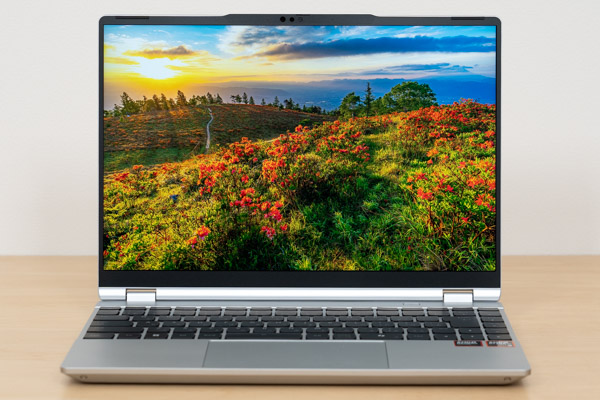 thehikaku's tweet image. マウスコンピューターのDAIV Z4-A9A01SR-Bをレビューしました。
モバイルノートPCとしては、高い性能のRyzen AI 9 365を搭載しつつ、約1.14kgと軽いノートPCです。
thehikaku.net/pc/mouse/25DAI…
#PR