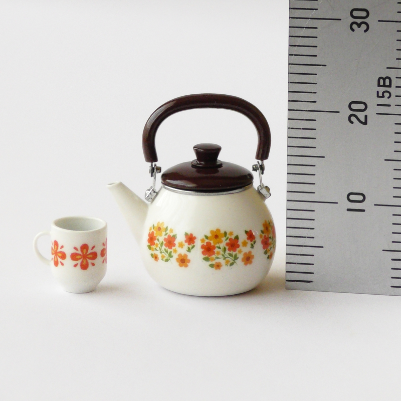 * antique mini ❀ 小さなお花柄 蓋付き ポット antique mini ❀ 小さなお花柄 蓋付き ポット antique mini ❀ 小さな