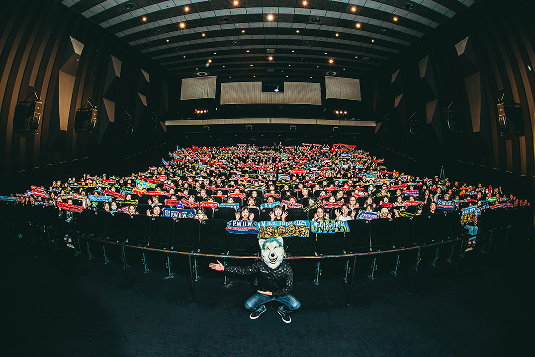spice_mu's tweet image. MAN WITH A MISSION、15周年記念ライブプレミアム上映にJean-Ken Johnny登壇 「ライブガ生マレテイルノモ皆サマノオカゲ」
spice.eplus.jp/articles/339683